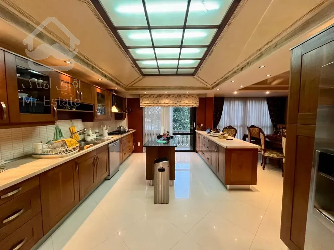 فروش اپارتمان 293 متری محمودیه