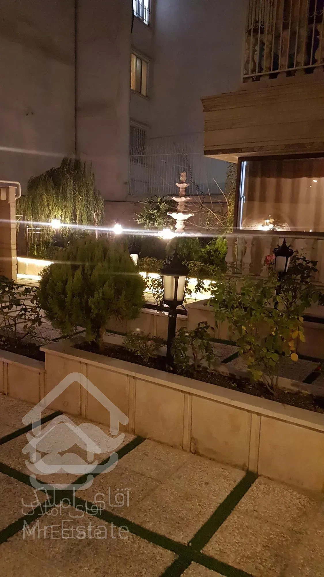 فروش آپارتمان سه خوابه در صادقیه