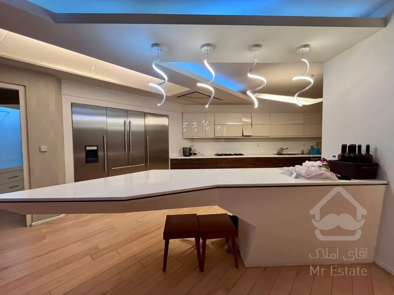 فرمانیه ۲۸۰متر ۴خواب