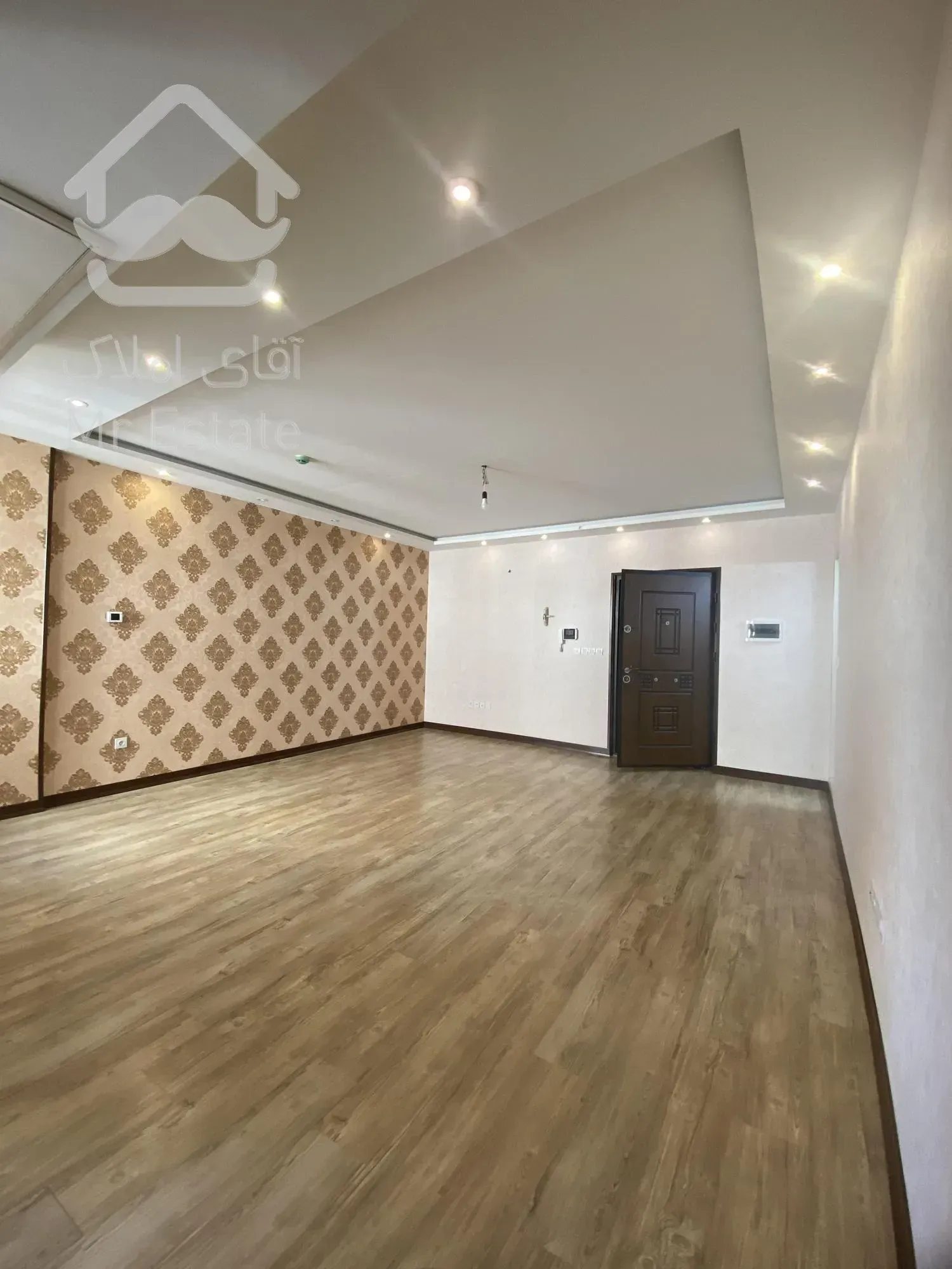 مرزداران/۶۰متر/بدون مشابه/۱خواب/فول امکانات