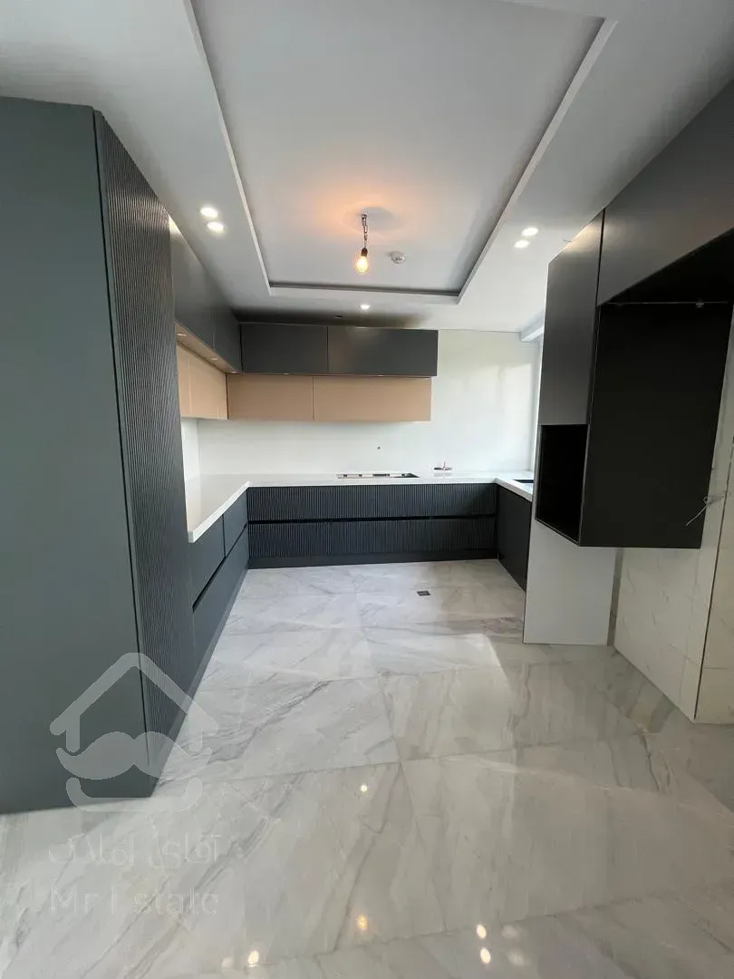 فروش اپارتمان 200 متری محمودیه