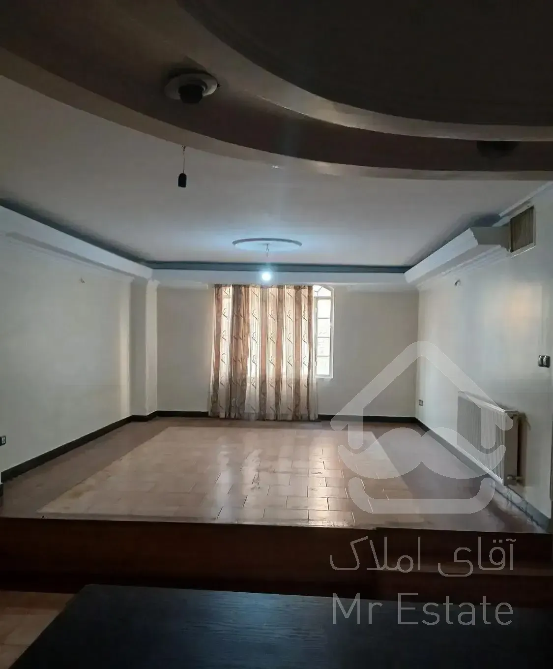 ۹۰ متر ۲ خ ط ۲ با پارکینگ و انباری جنت آباد مرکزی