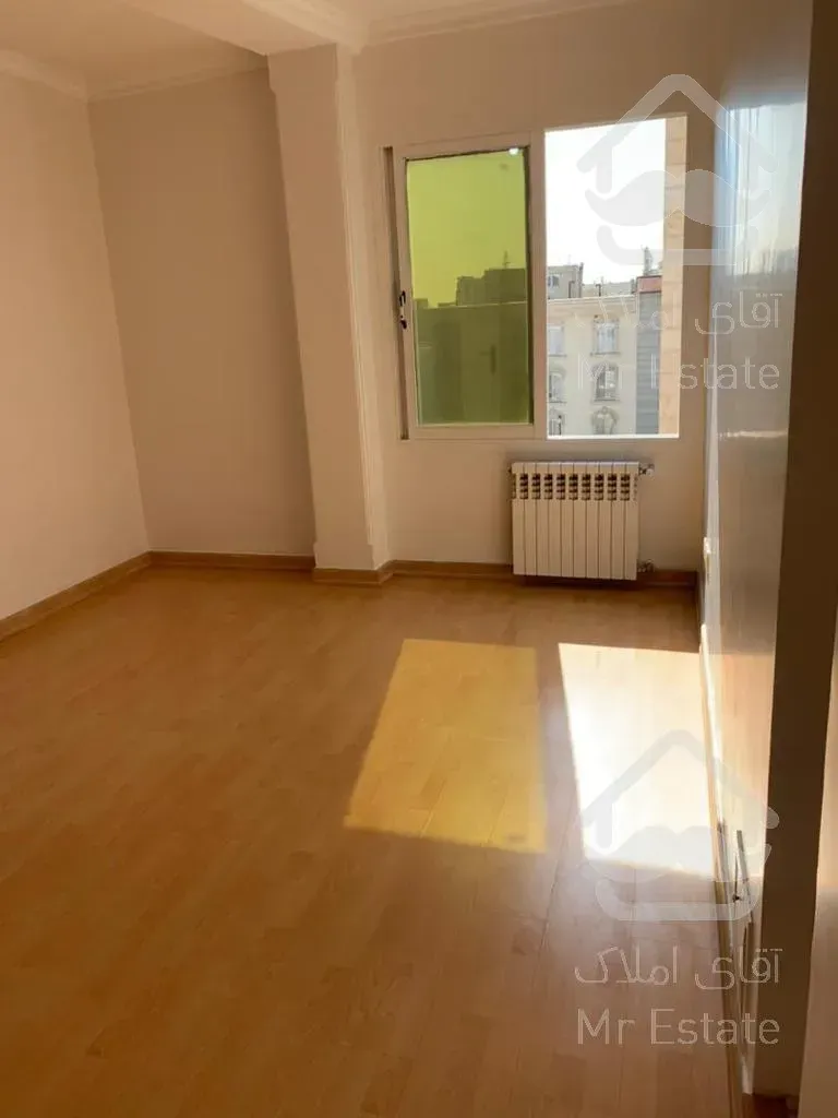 پاسداران سند اداری 85 متر