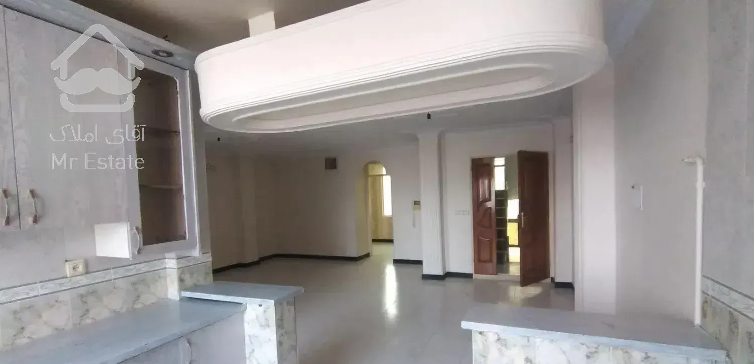 ۸۱متر ۲خواب سرسبیل. بالکن.انب