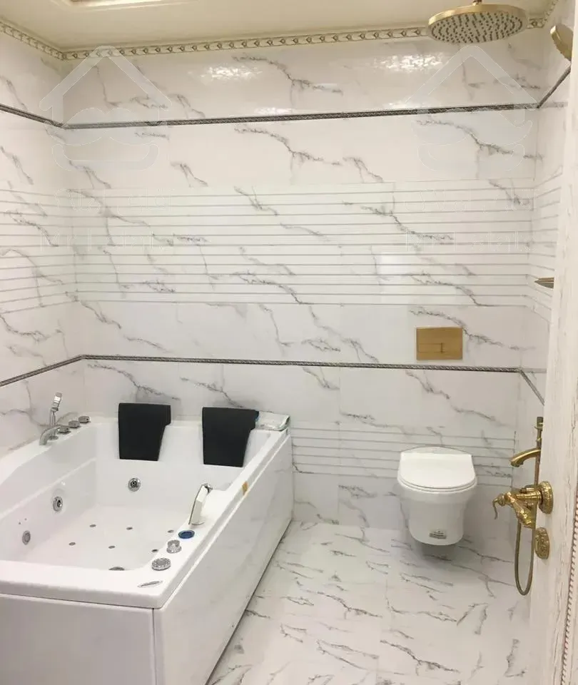 سروستان ها ۱۶۹ متر/فستیوال نور و نقشه