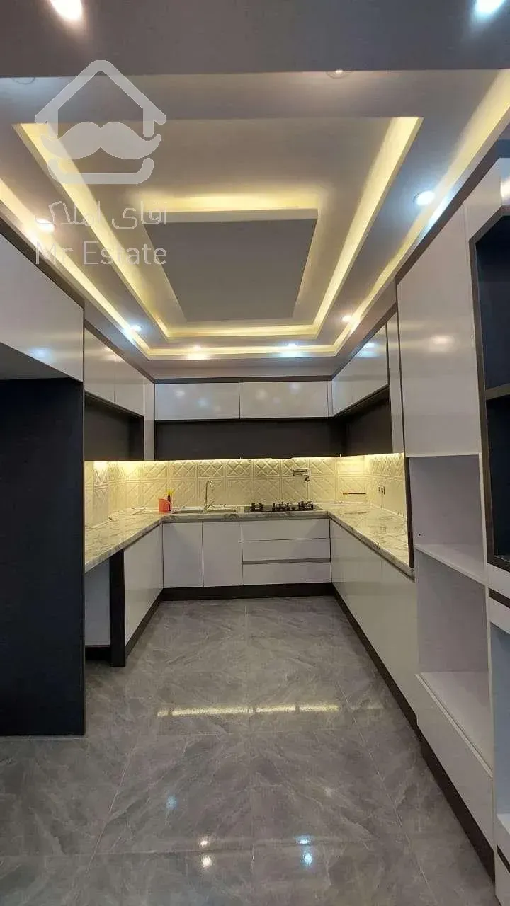 فروش ویلا 452 متری زیباکنار استخردار