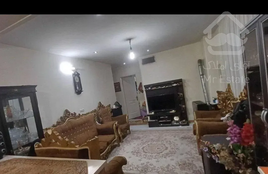 ۴۶مترط اول و پارکینگ  کم سال به قیمت ۱۴۰۳ بخرید