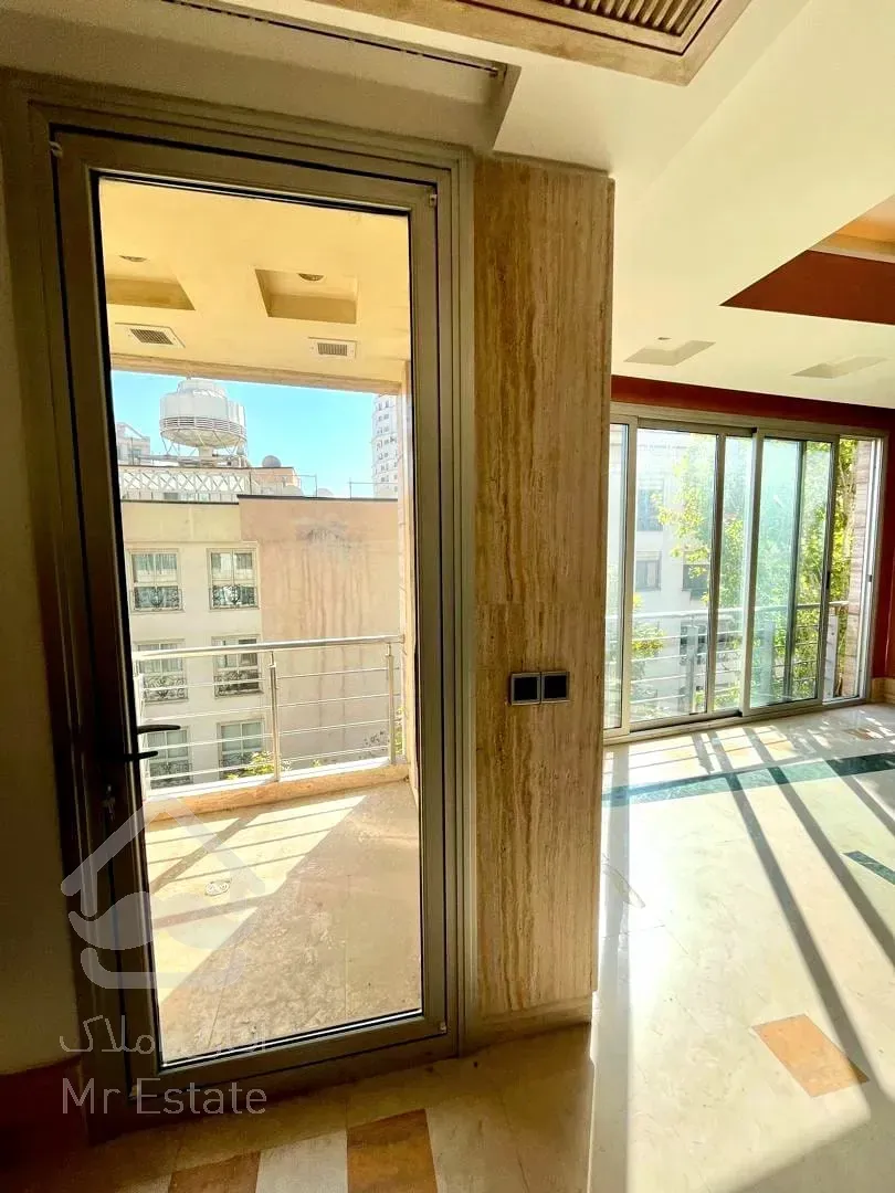 فروش اپارتمان 131 متری زعفرانیه