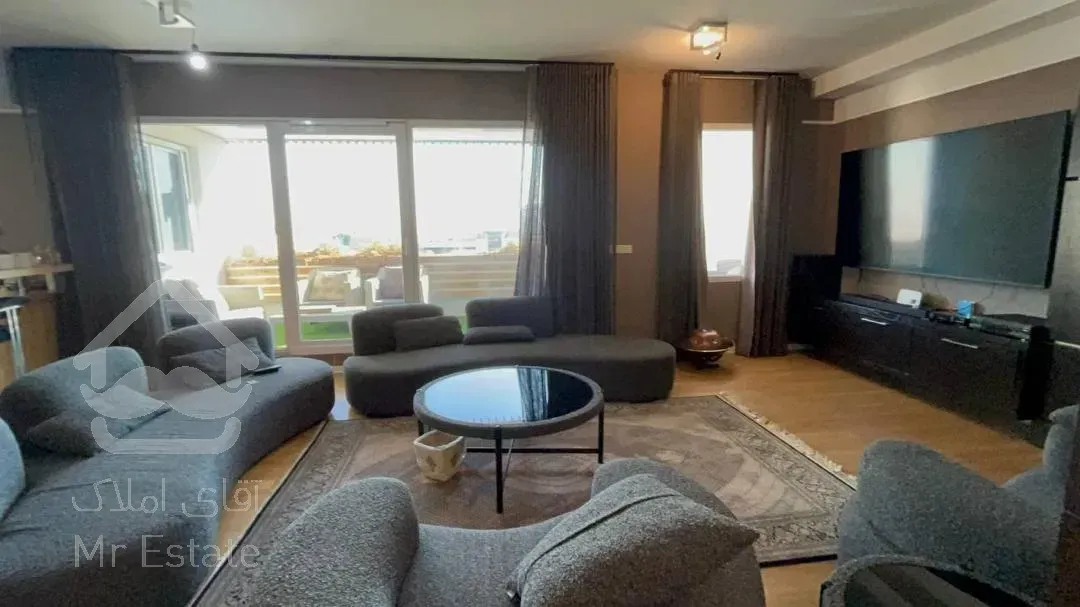 فروش اپارتمانم 352 متری زعفرانیه