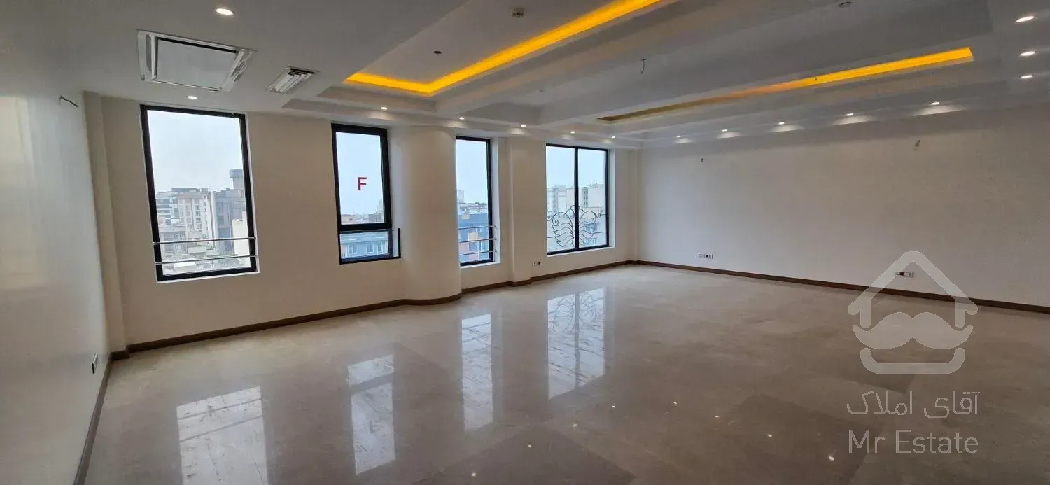 98متر سعادت آباد*موقعیت اداری *نوساز*لابی شیک