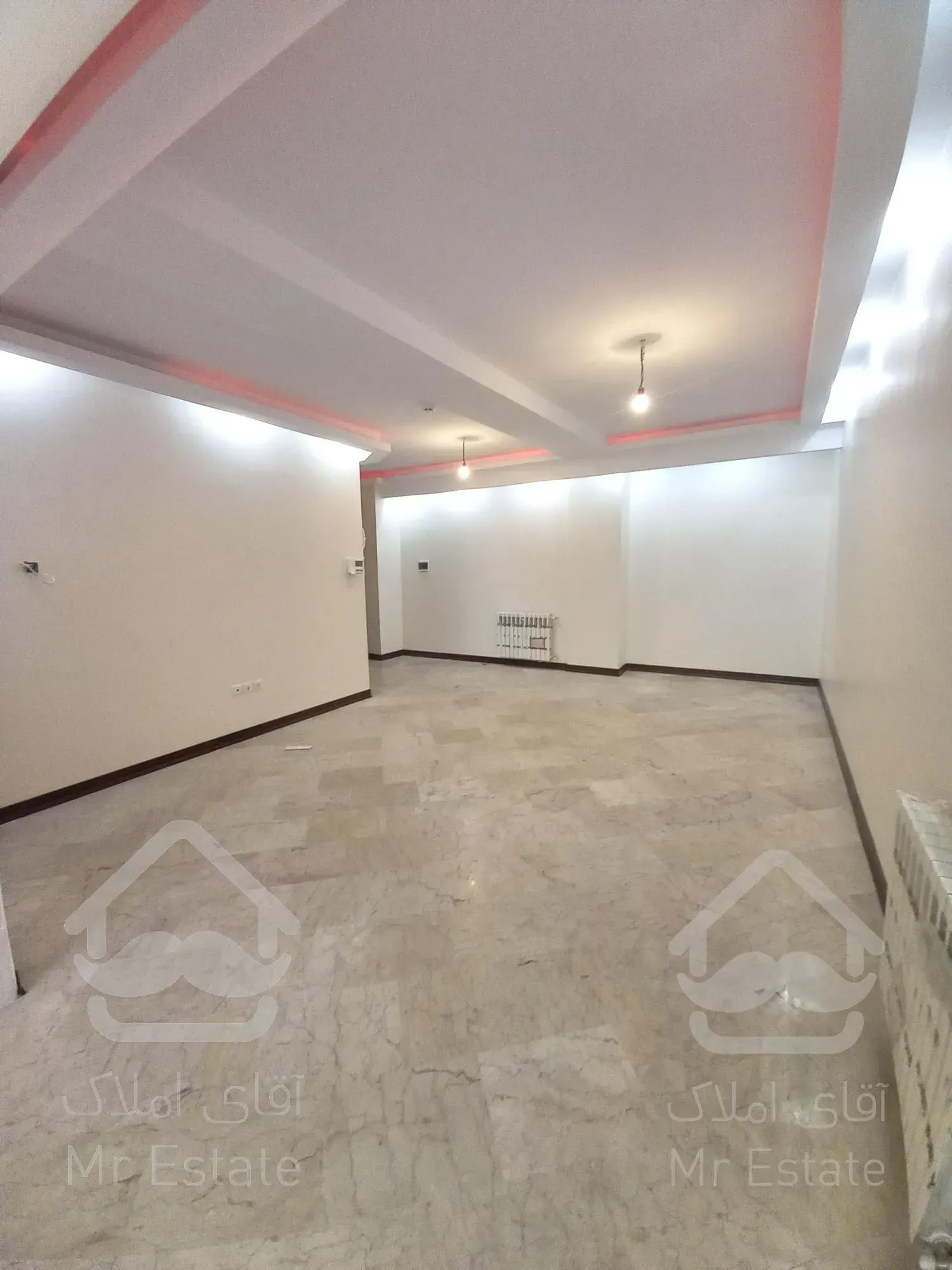 ۵۵ متری در پونک