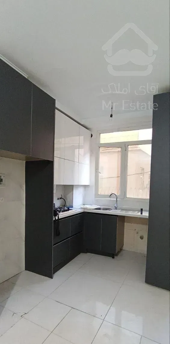 آپارتمان ۵۳ متری / آماده تخلیه / مترو