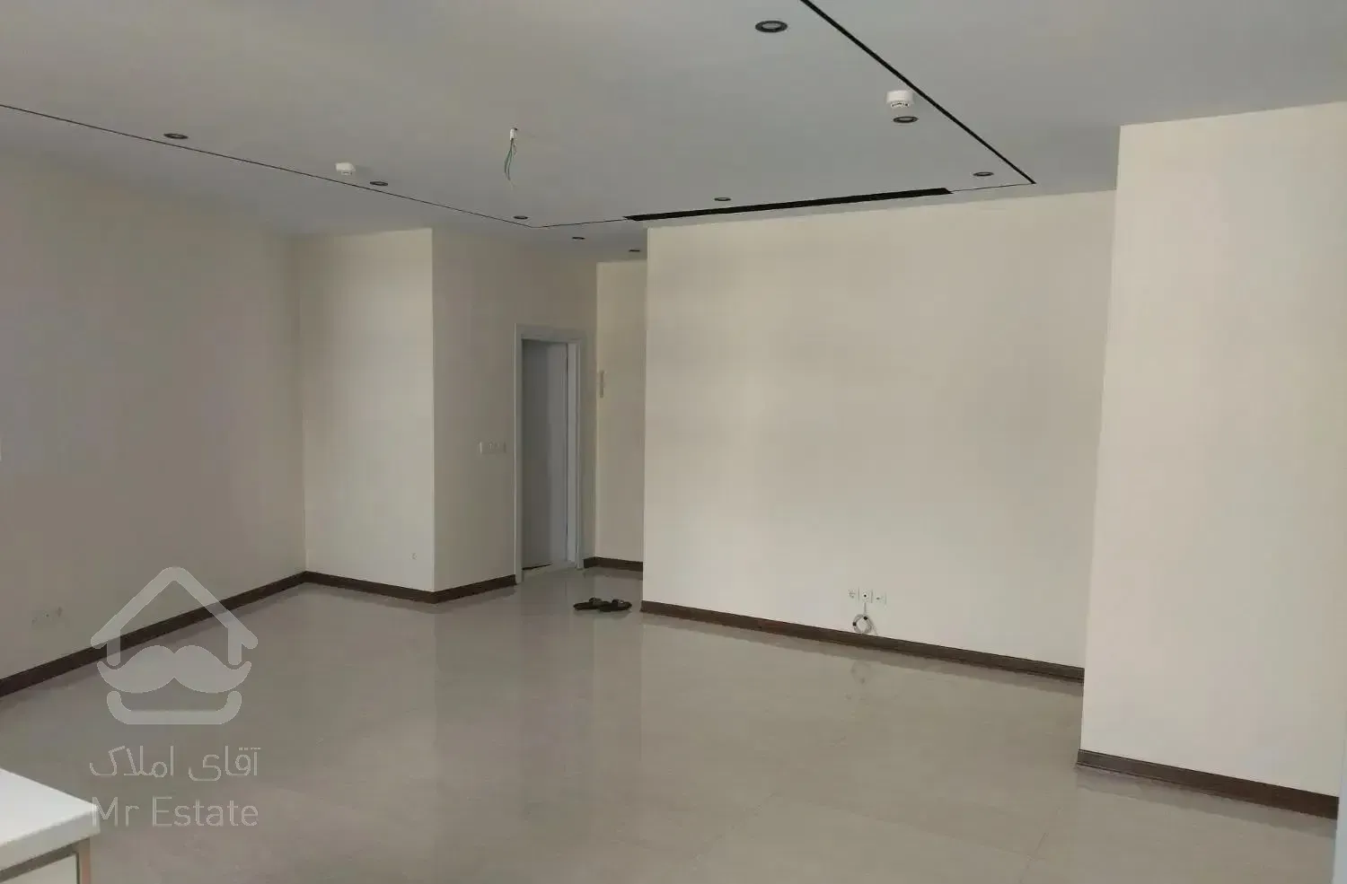 ۸۸/۵ متر ۲ خواب / نوساز / فروشنده واقعی / تخلیه