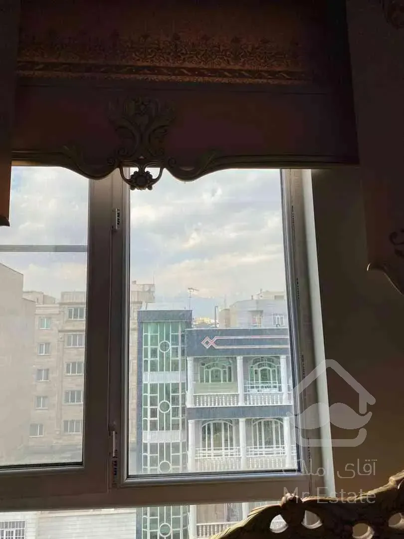 اپارتمان ۱۱۶ متری فردوس شرق