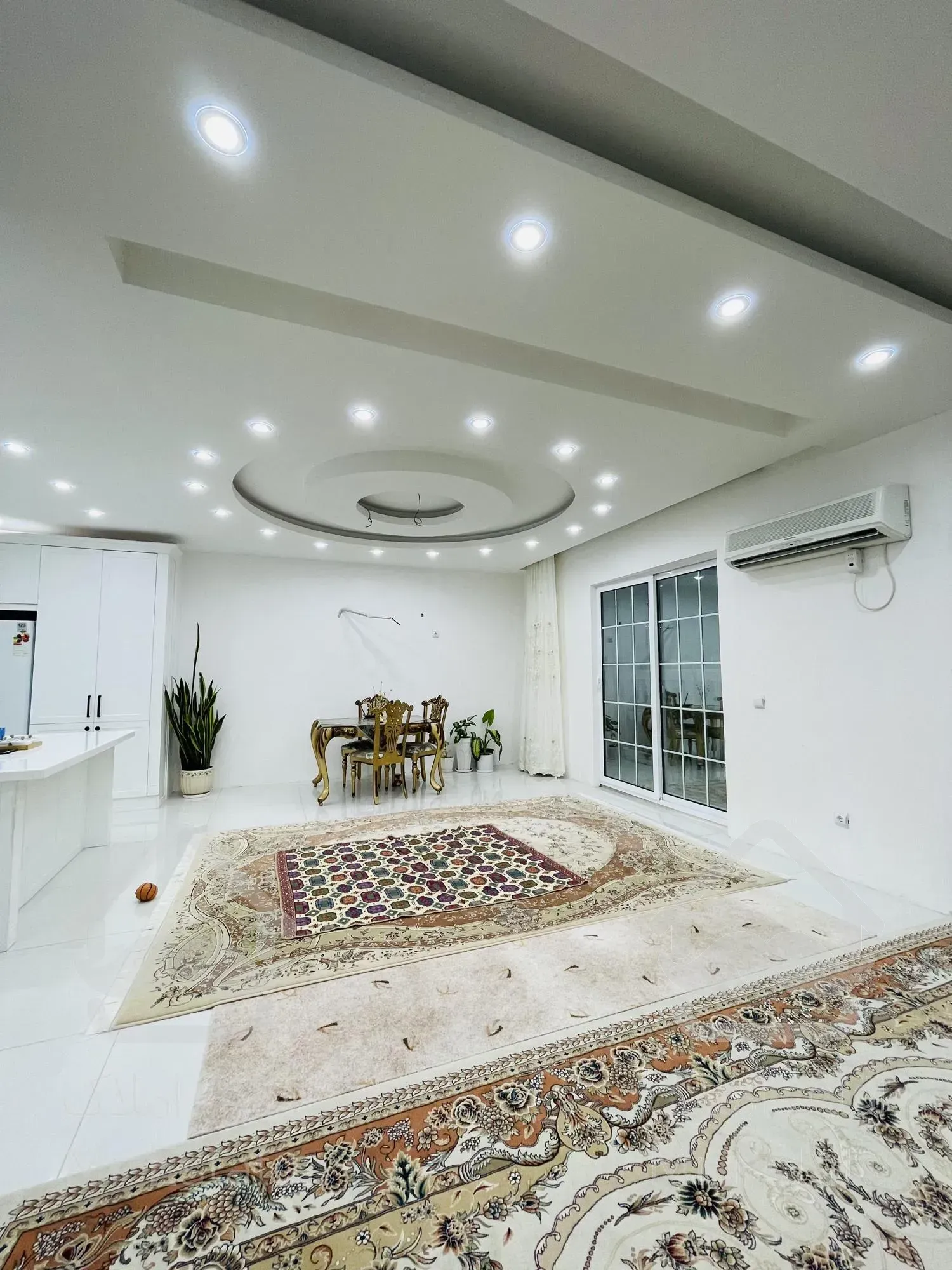 فروش اپارتمان ۳ خواب ۱۸۳ متر ازادگان بندرعباس