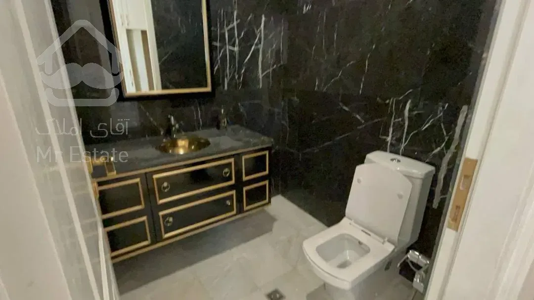 فروش اپارتمان 235 متری زعفرانیه