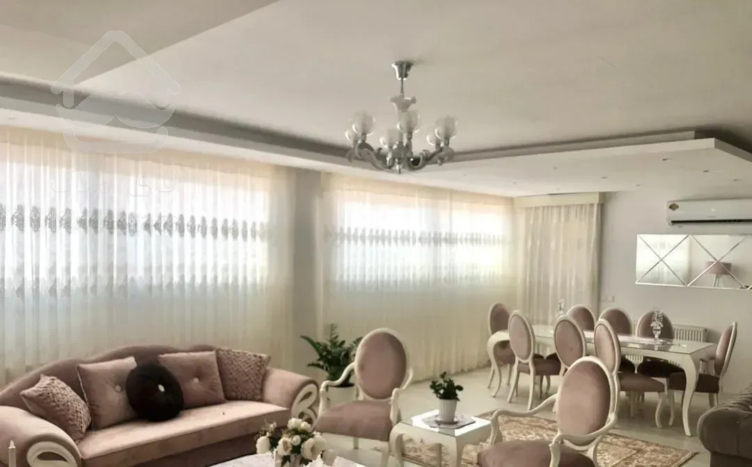 آپارتمان ۱۶۵ متر/۳ خواب/ آذر