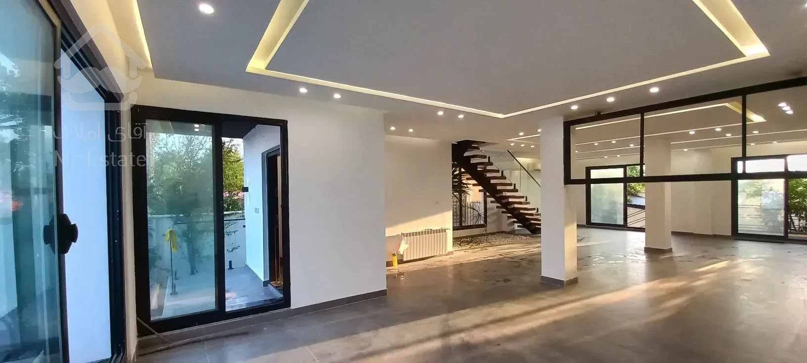 فروش ویلا لاکچری مدرن استخر دار با جکوزی تنکابن شهرکی خصوصی