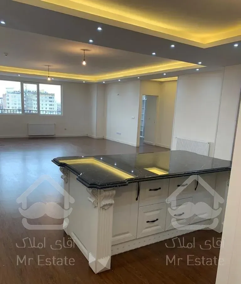 آپارتمان ۱۵۰ متری