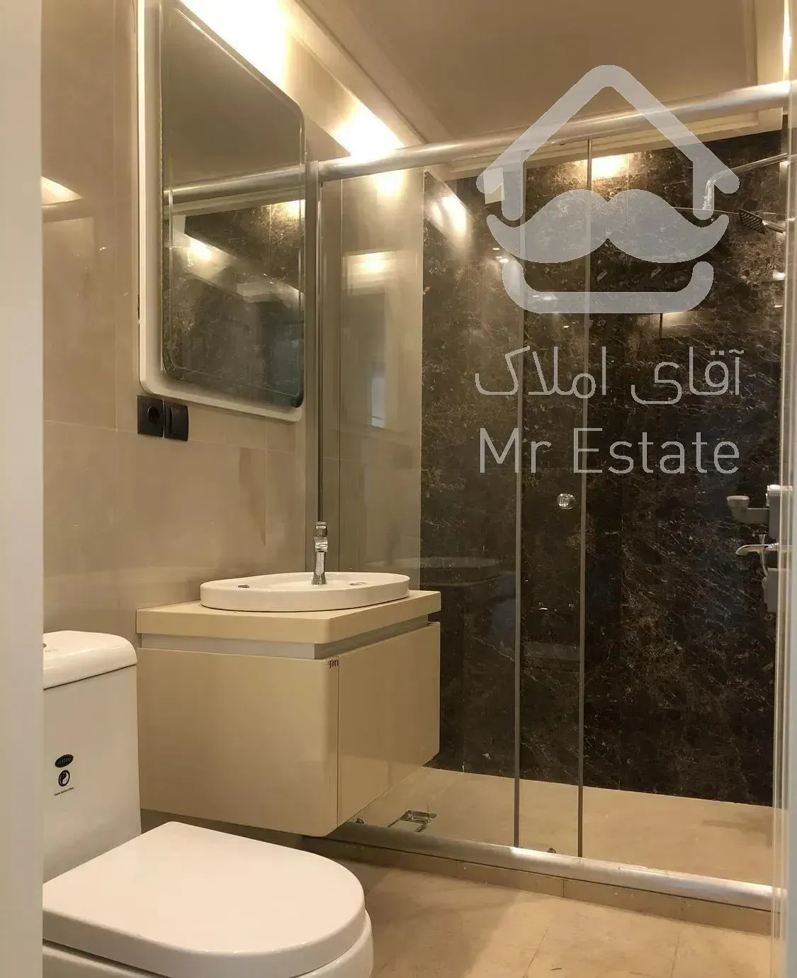 ۱۸۵متر کلیدنخورده