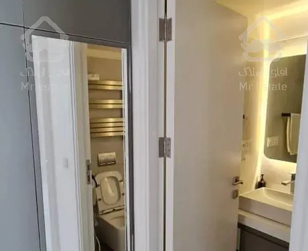 ۱۸۰متر پنت هاوس با تراس وسیع و چشم انداز همیشگی