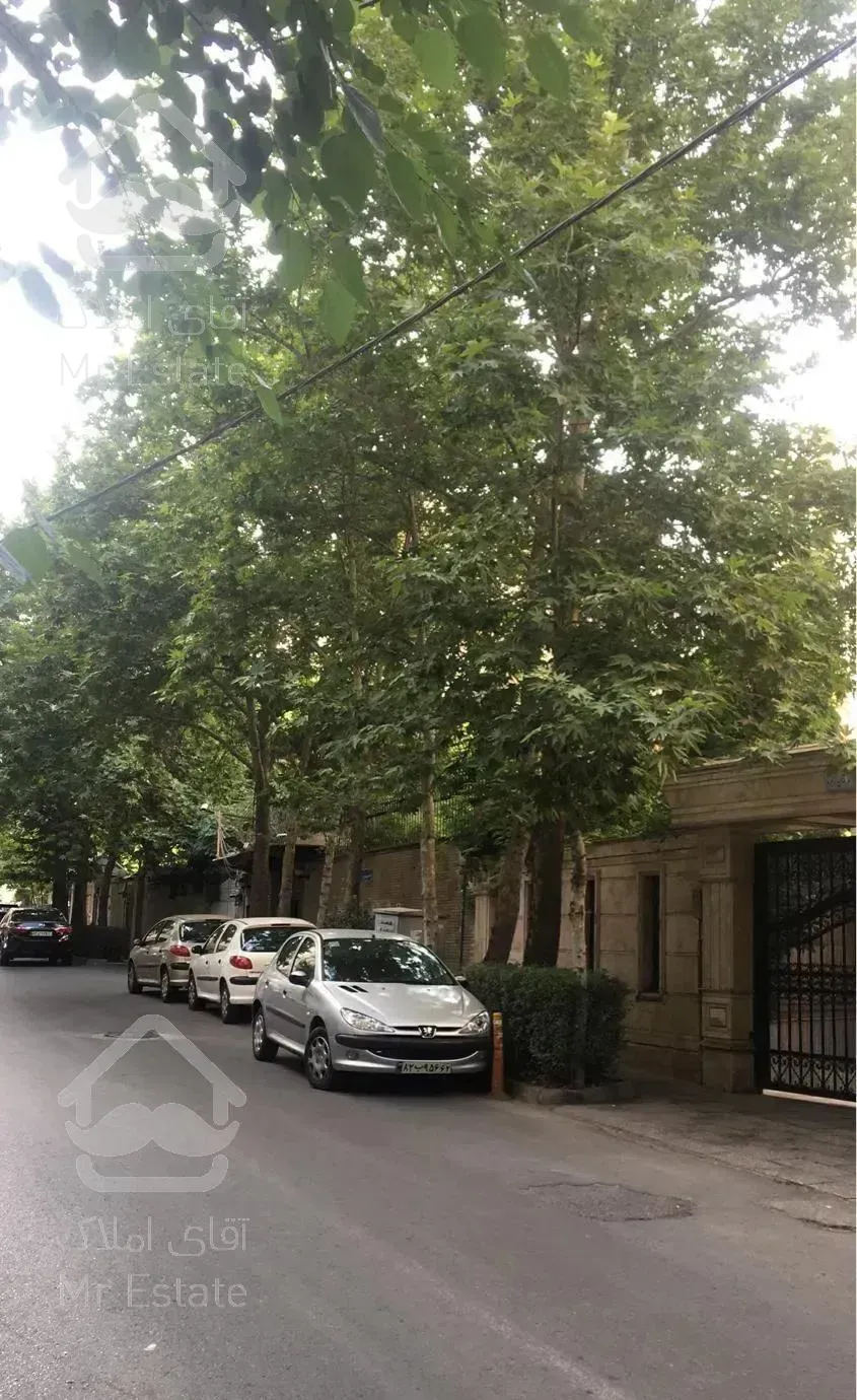 ۱۷۷متر۲پارکینگ باکس اندرزگو(کمیاب)