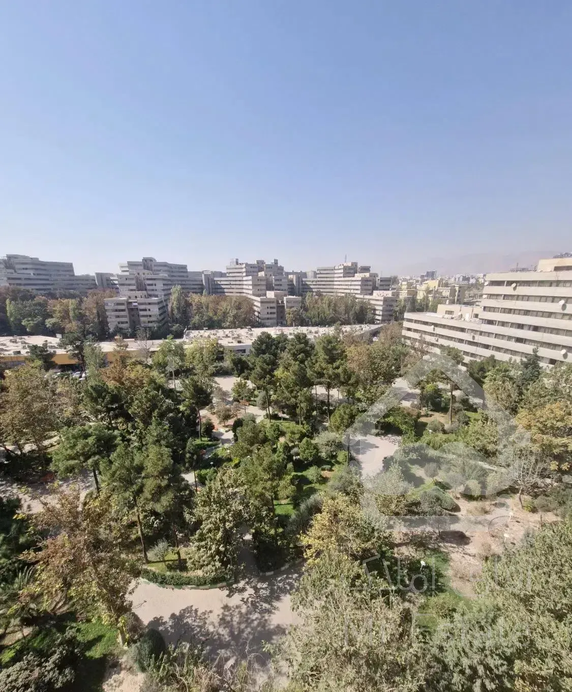 ۸۵ متری اکباتان دوخوابه