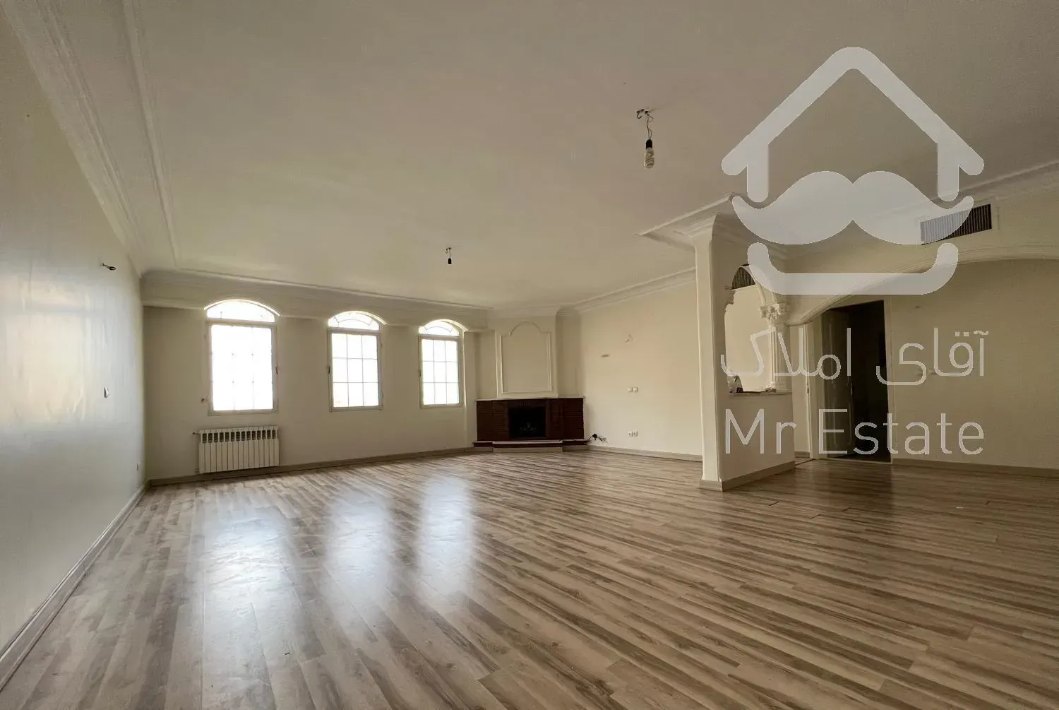 آپارتمان ۱۳۰ متر، سعادت آباد، قابل تبدیل،