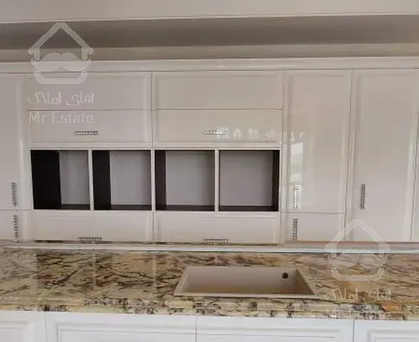 ۳۷۰متر.کلیدنخورده