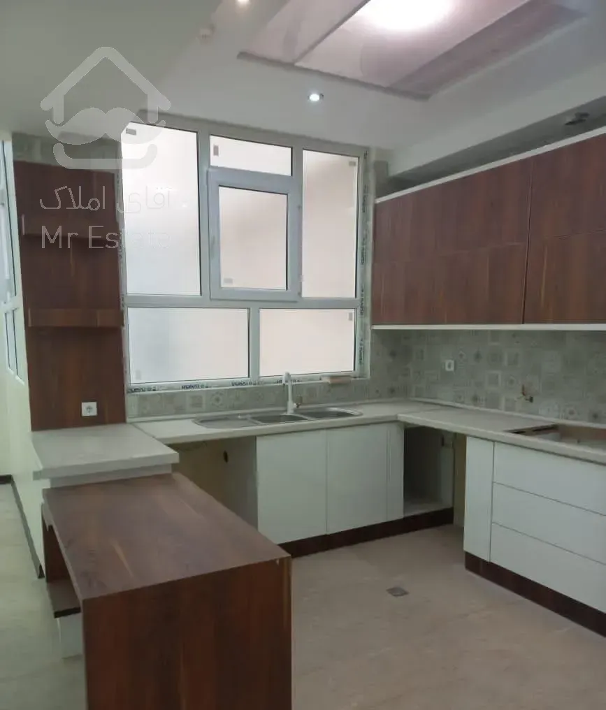 آپارتمان ۱۱۰ متری ۲ خوابه ۲پارکینگ نوساز توانیر