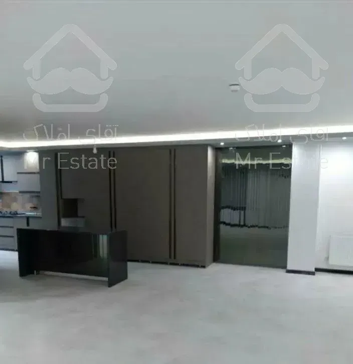 آپارتمان ۲۴۰ متر ۴ خواب طبقه ۵ فارابی جنوبی