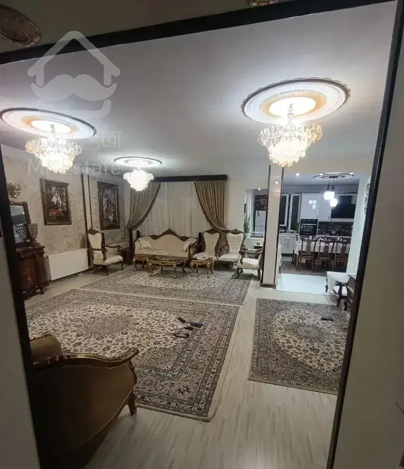 ۱۳۰ متری  تکواحدی سه خوابه ، شمال پاتریس