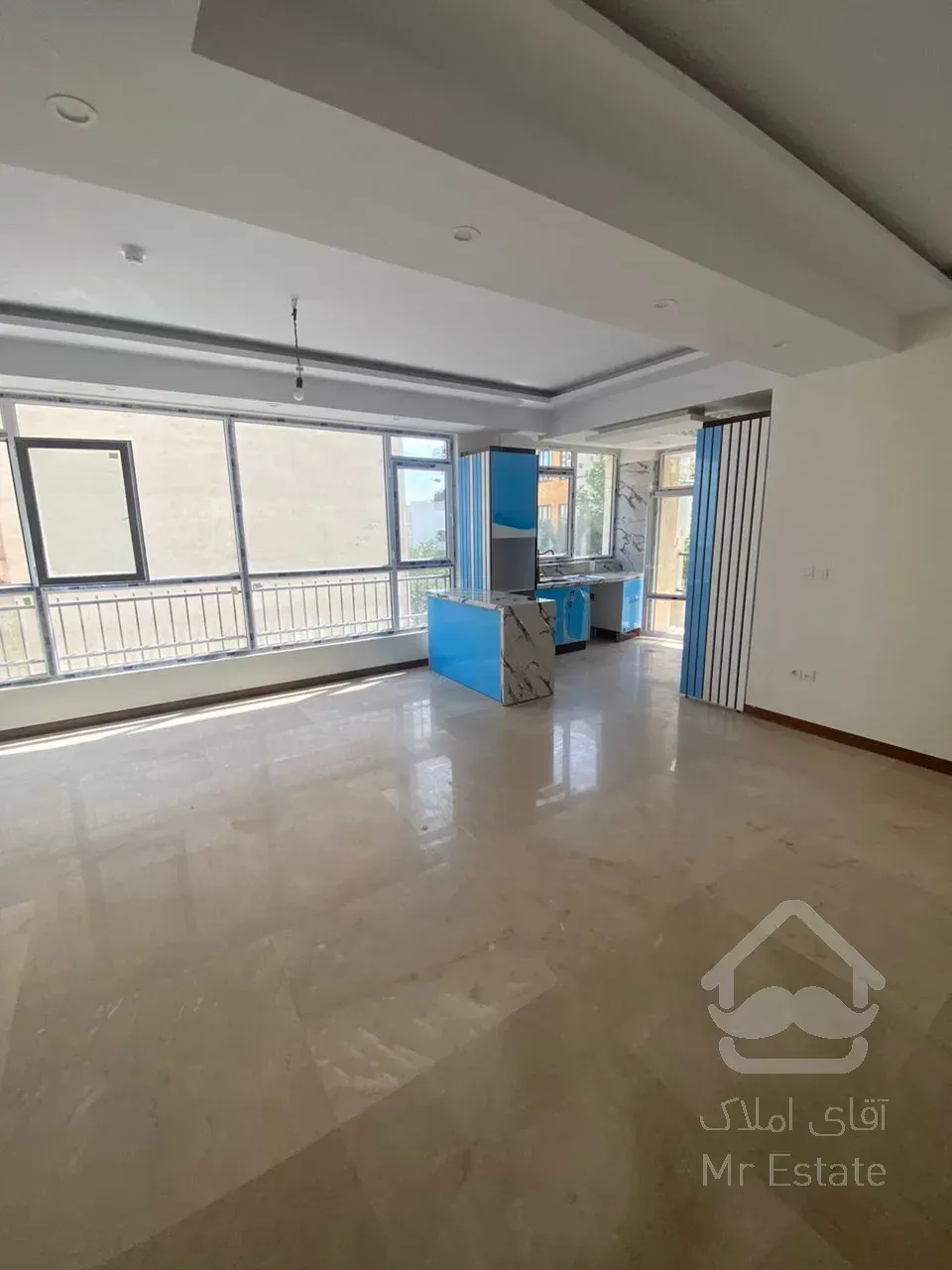 ۸۰متر۲خواب فول نور مستقیم تاپ لوکیشن