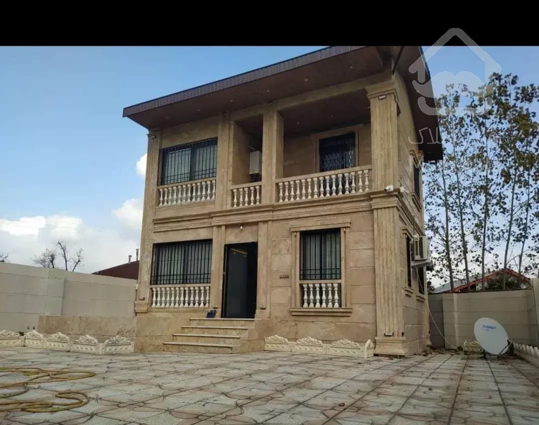 ویلایی دوبلکس سه خواب/۲۲۵متر زمین/در رودسر