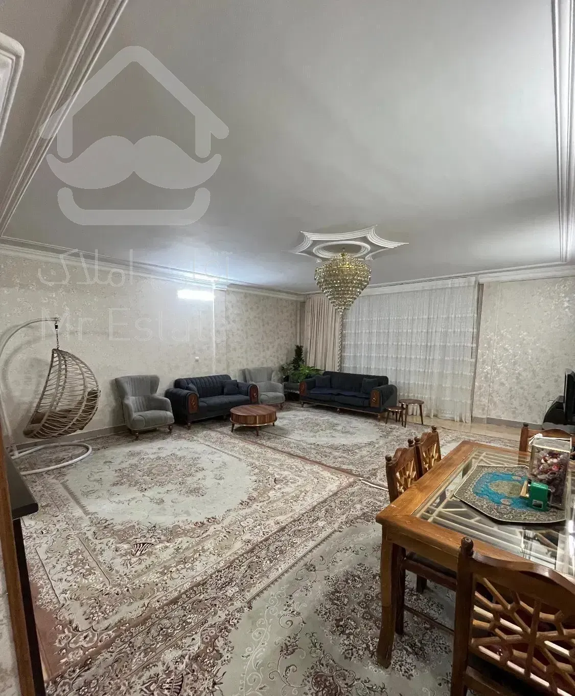 اپارتمان چهار راه باغ عالمی نبش ایت الله نوری