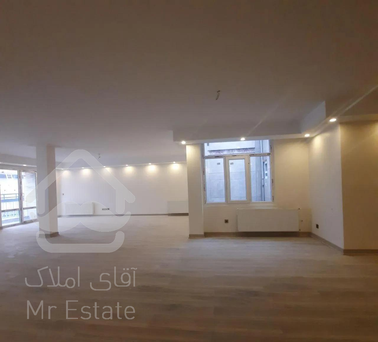 320 متر 5 خواب سنایی