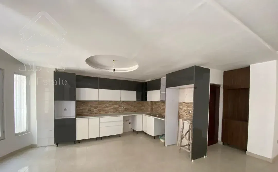 تکواحدی ۱۱۷ متری ۲ خوابه/حوالی قدرتی