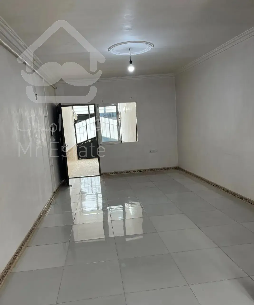 فروش آپارتمان ۹۰ متری در حمیدیان