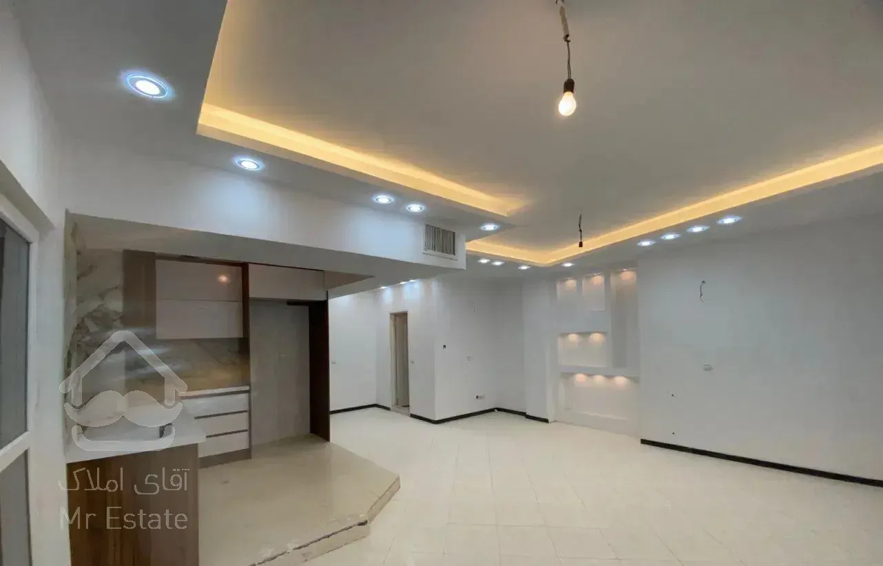 آپارتمان ۸۰ متری/پارکینگ دار/شهرک ابریشم