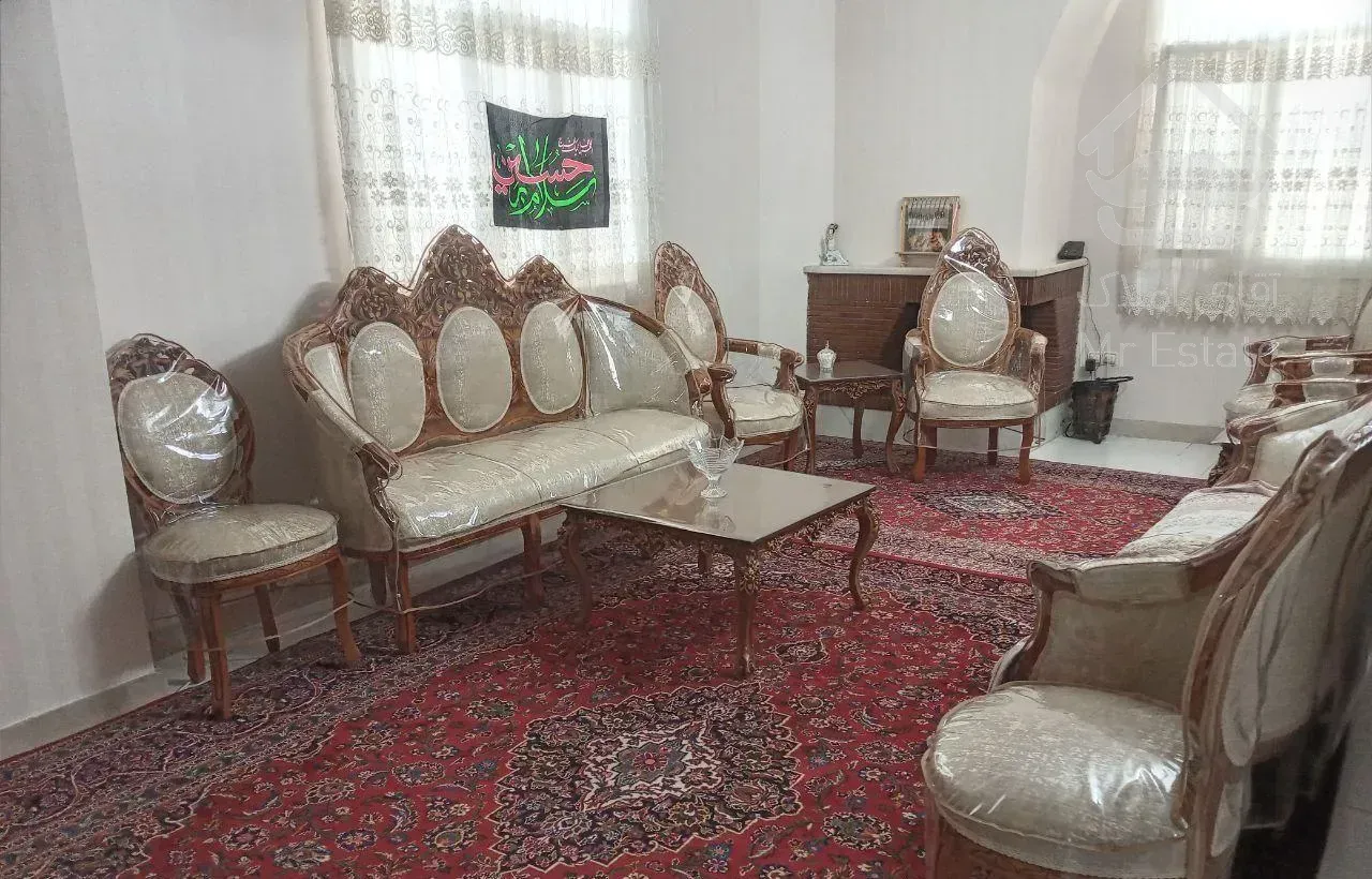 فروش آپارتمان ۸۳ متری ۲ خوابه همکف در مولوی