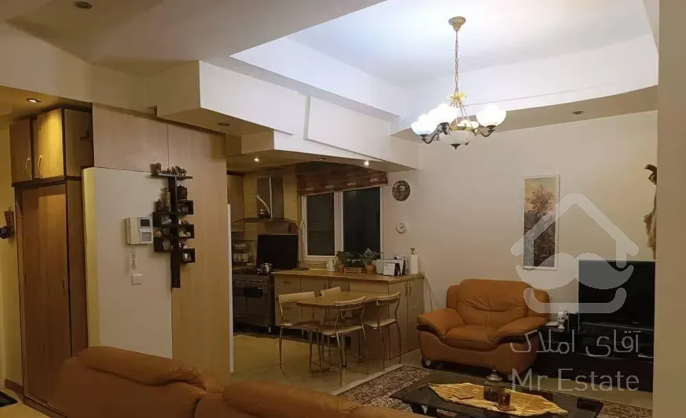 ازگل هاشم ازگلی ۱۱۸ متر خوش نقشه۳خوابه