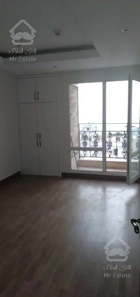 رهن و اجاره آپارتمان ۲۱۵ متری ۴ خوابه نیاوران