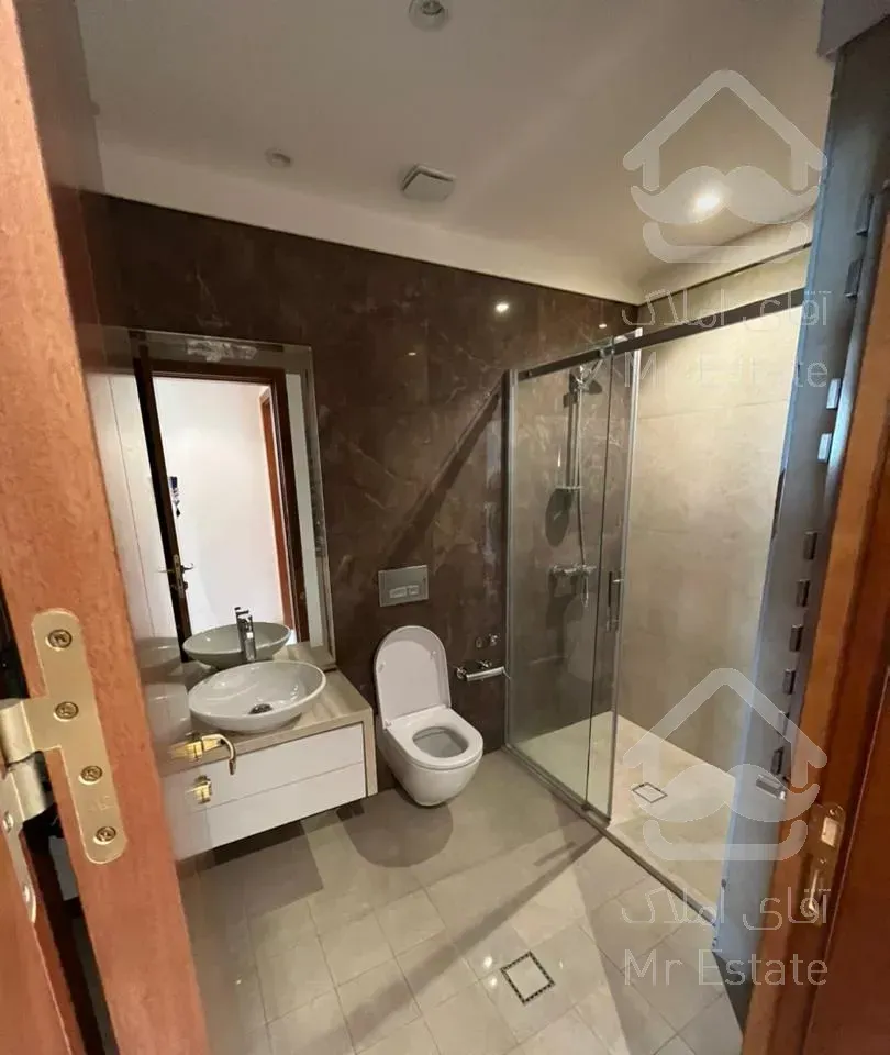 باغ فردوس ۱۴۵متر۳خواب۱مستر۲پارکینگ سندی کلیدنخورده