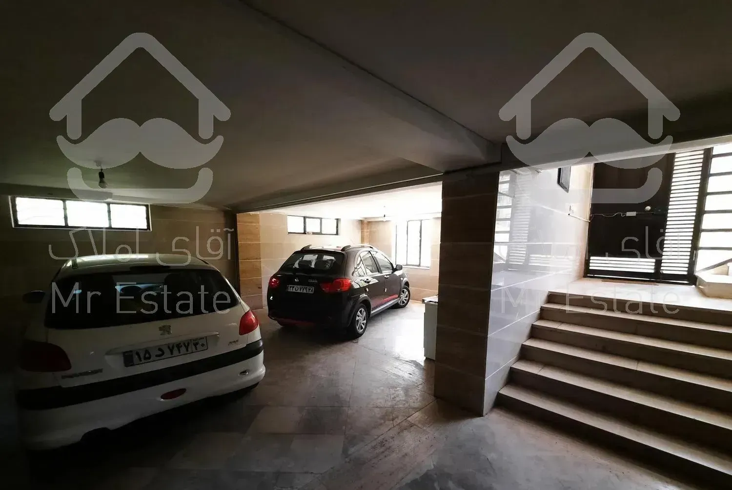 133 متر مهرشهر بلوار شهرداری ۳خواب شخصی ساز