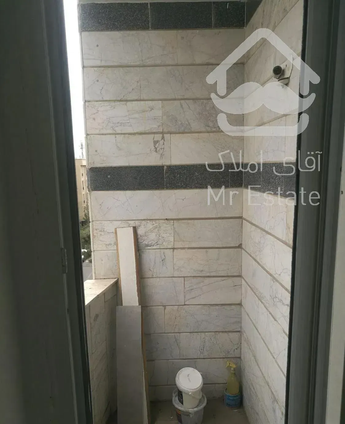 65 متر فول امکانات