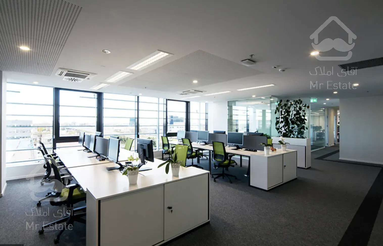 سعادت آباد ۲۴۰ متر اداری بلوار بهزاد