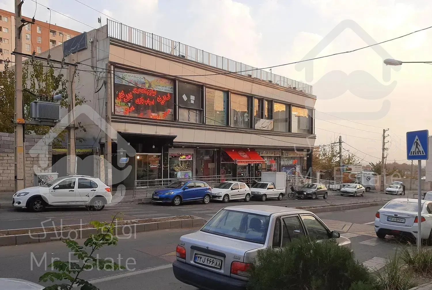 مغازه ۲۳ متر دارای سند تک برگ