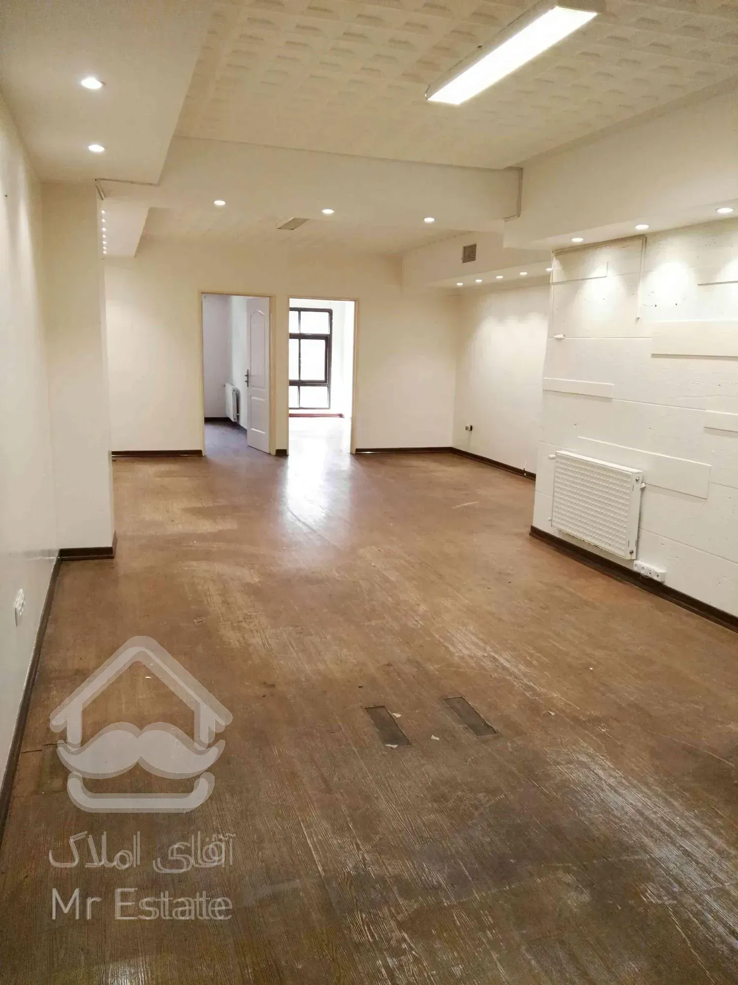 اجاره دفتر کار سند اداری ۱۰۵ متری بر اصلی کاشانی