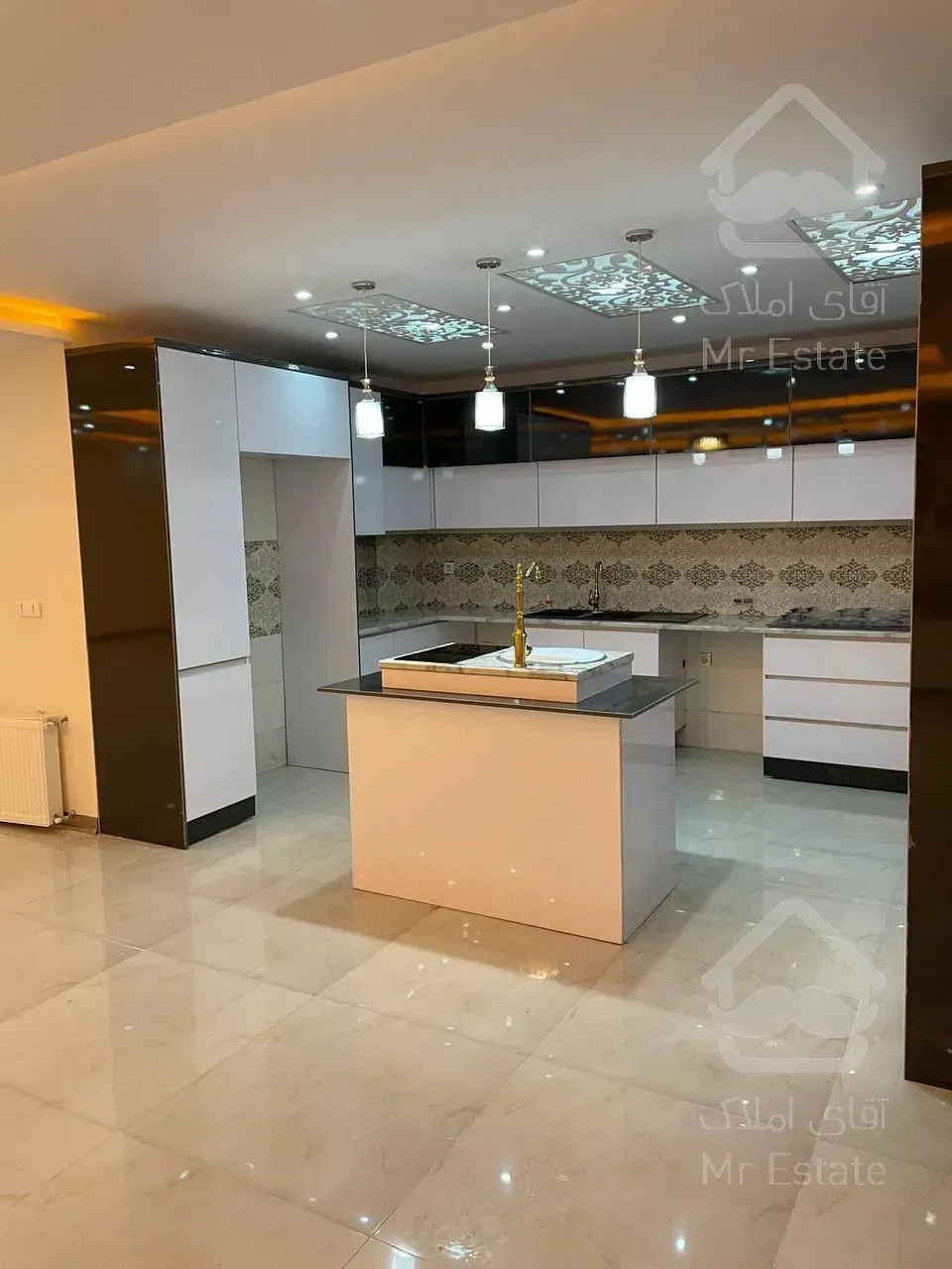 160 متری نوساز