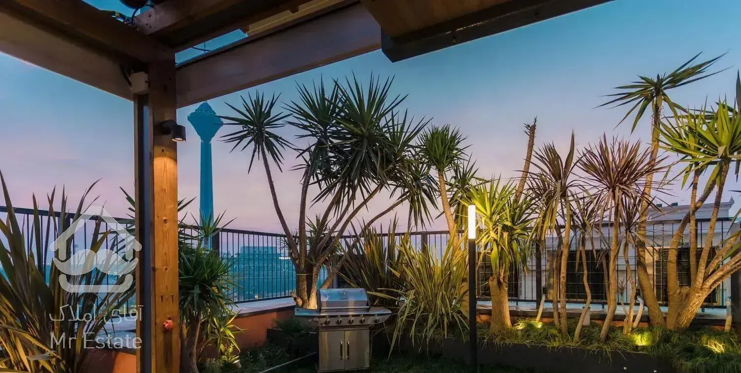 1000 متر پنت ( 550 متر + 450 متر تراس )